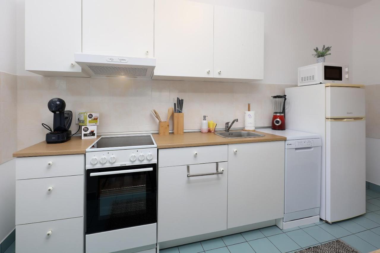 Apartment Leon - Sea View 리예카 외부 사진