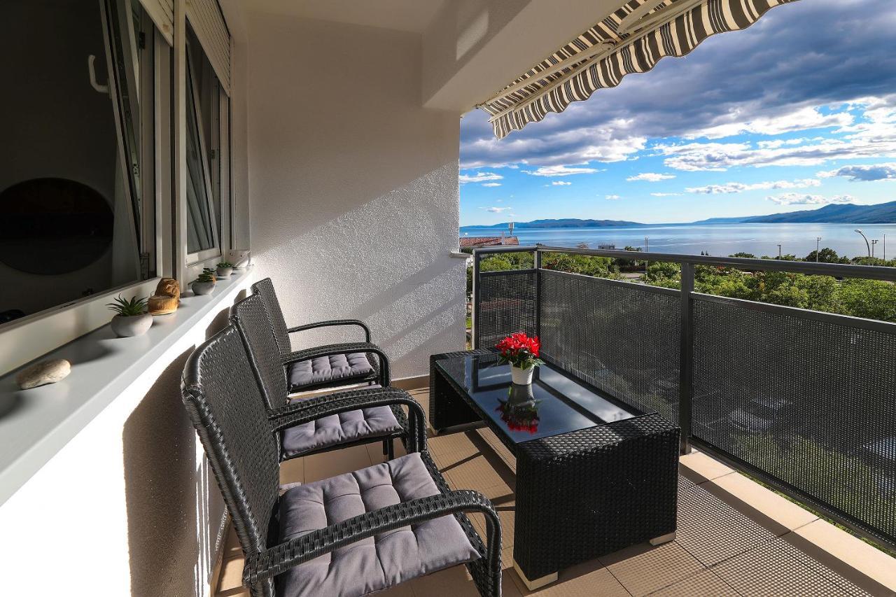 Apartment Leon - Sea View 리예카 외부 사진